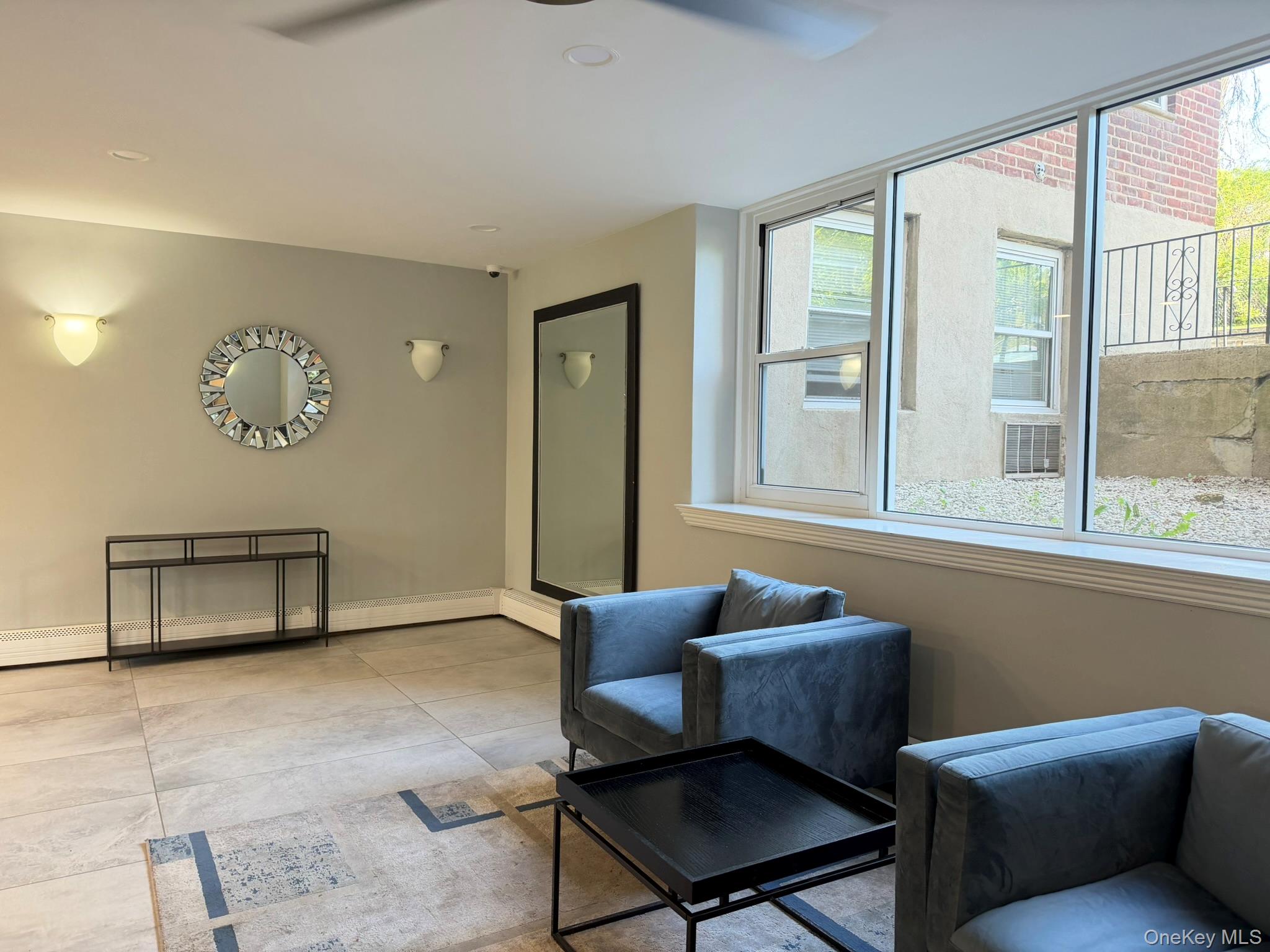 185 S Middle Neck Road, Unit 3G photo 8