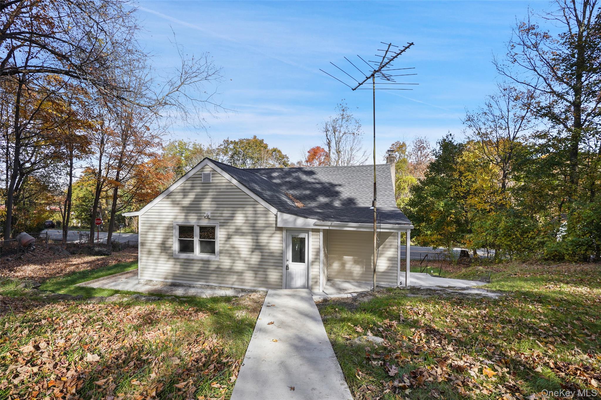 193 Hill And Dale Road – For Sale photo 3
