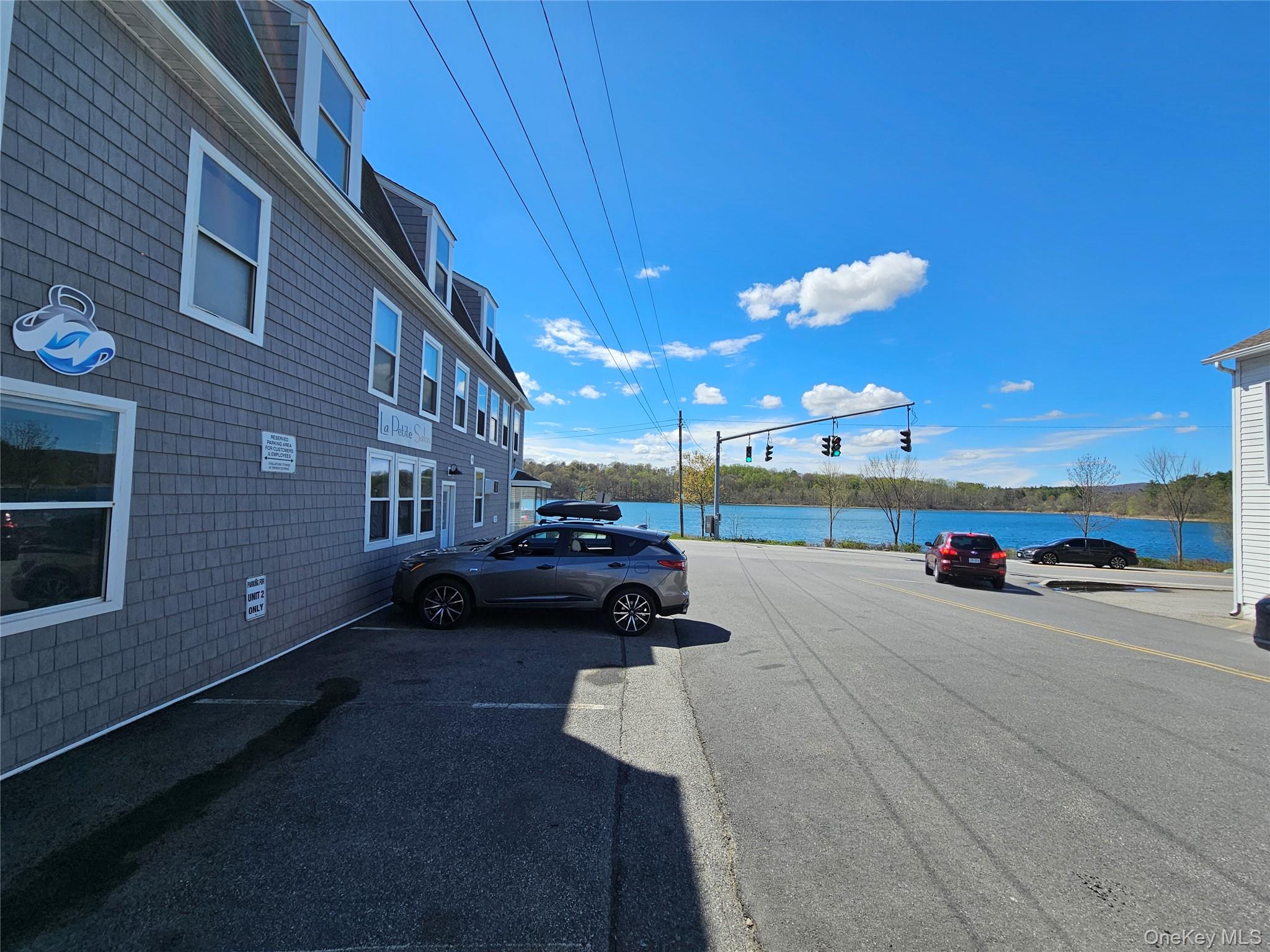 2 Church Street, Unit 2 photo 10