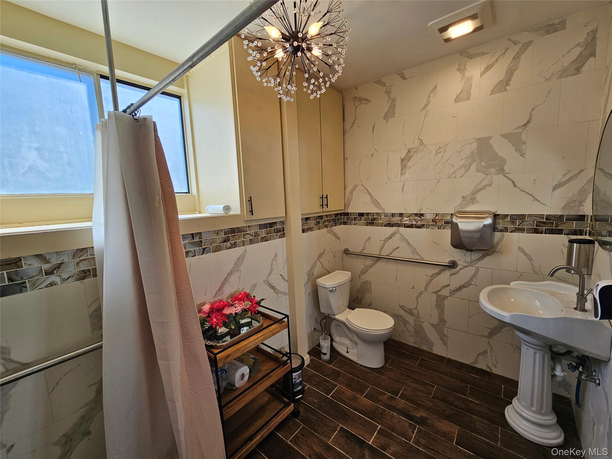 2 Church Street, Unit 2 photo 4
