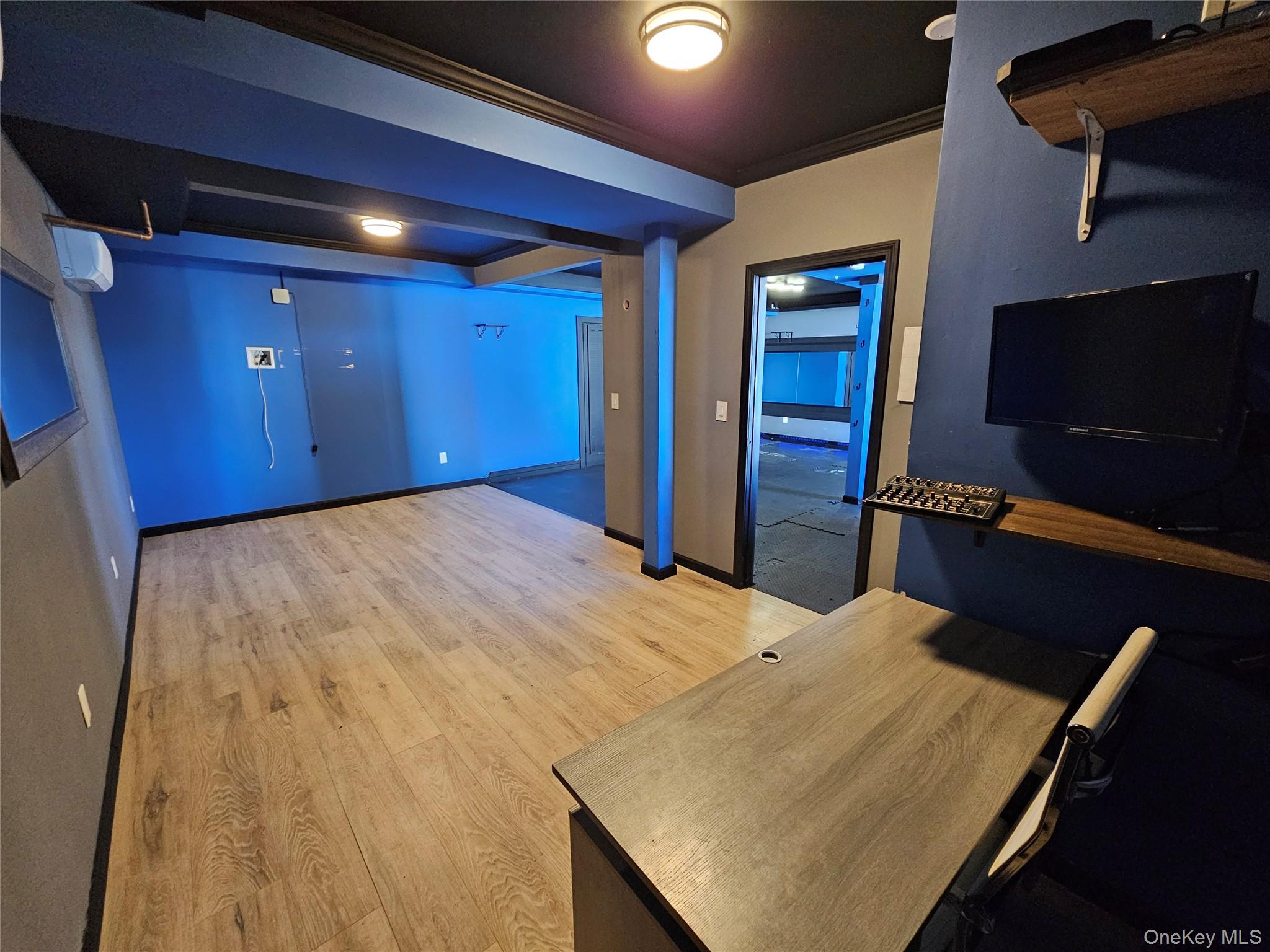 2 Church Street, Unit 2 photo 3