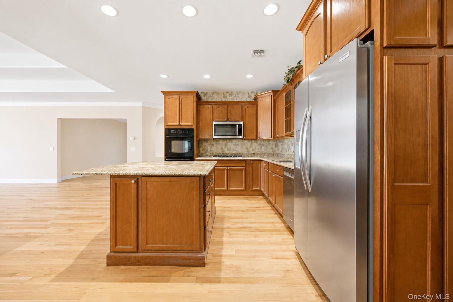 381 Altessa Boulevard – For Sale photo 18
