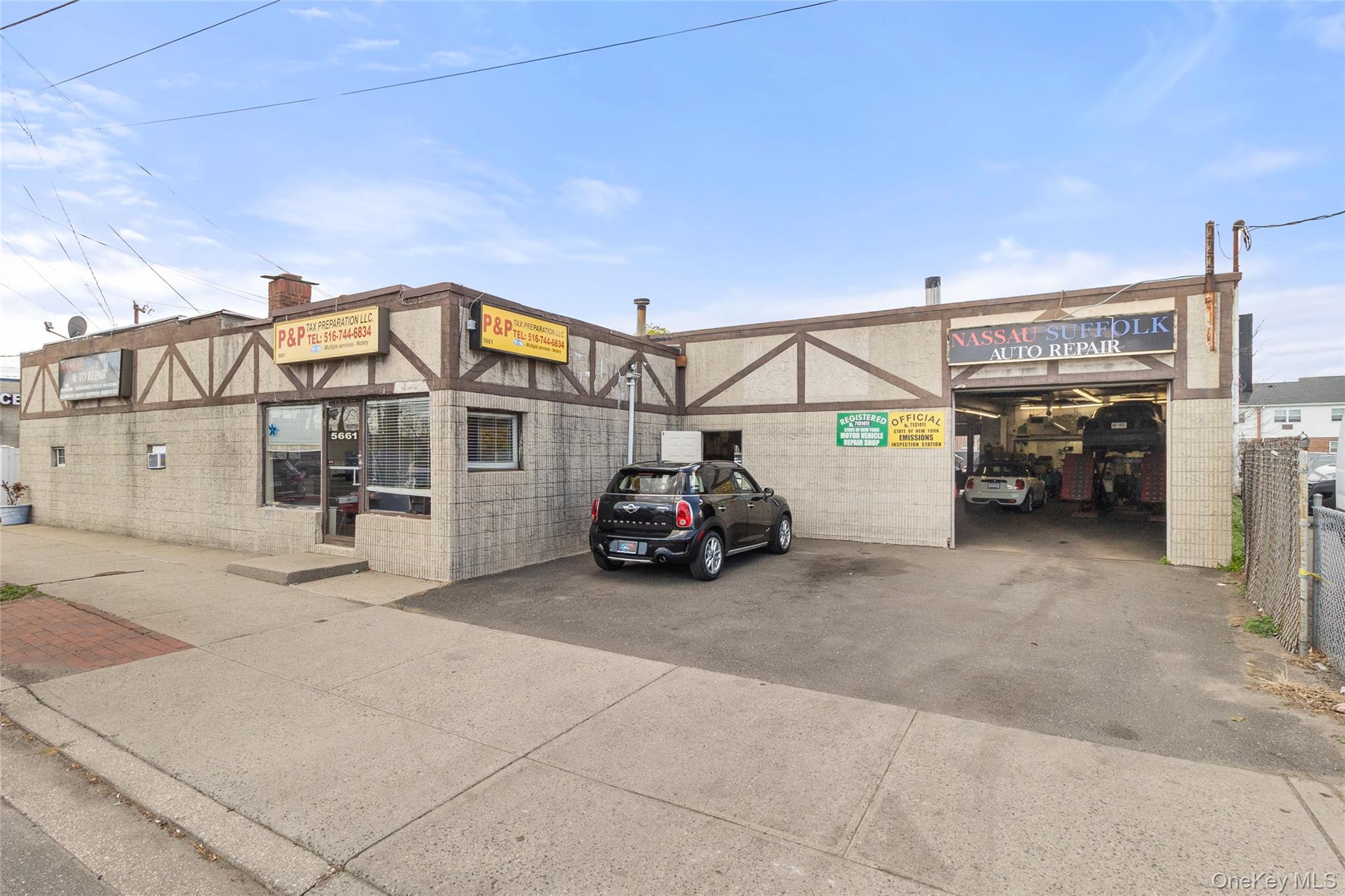 5651-5661 Merrick Road – For Sale