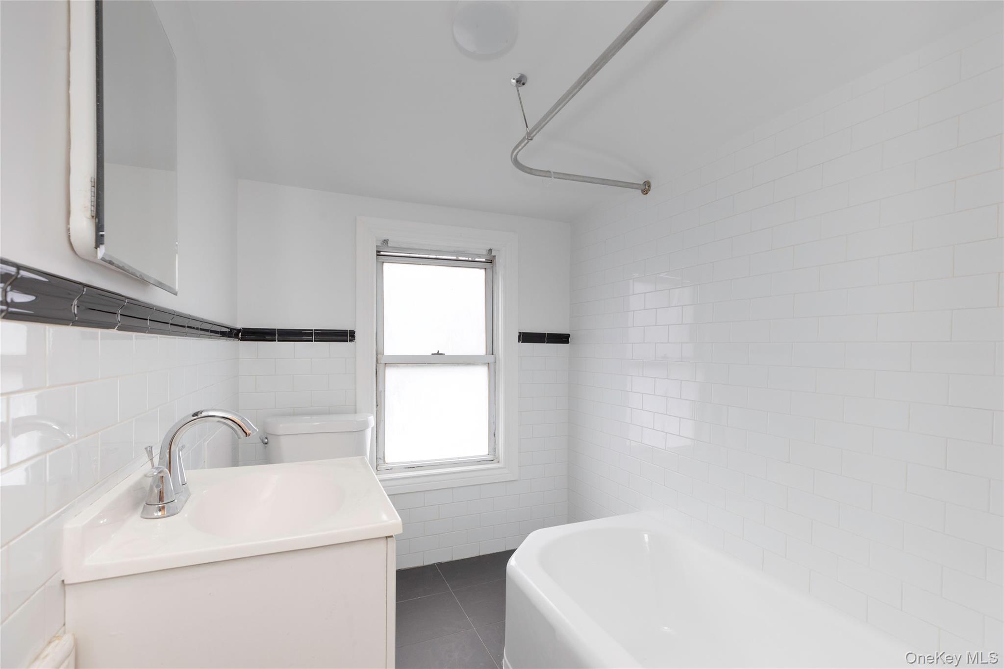 24 Chestnut Place – For Sale photo 2
