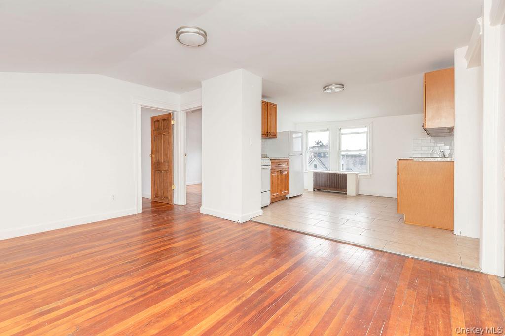 24 Chestnut Place – For Sale photo 3