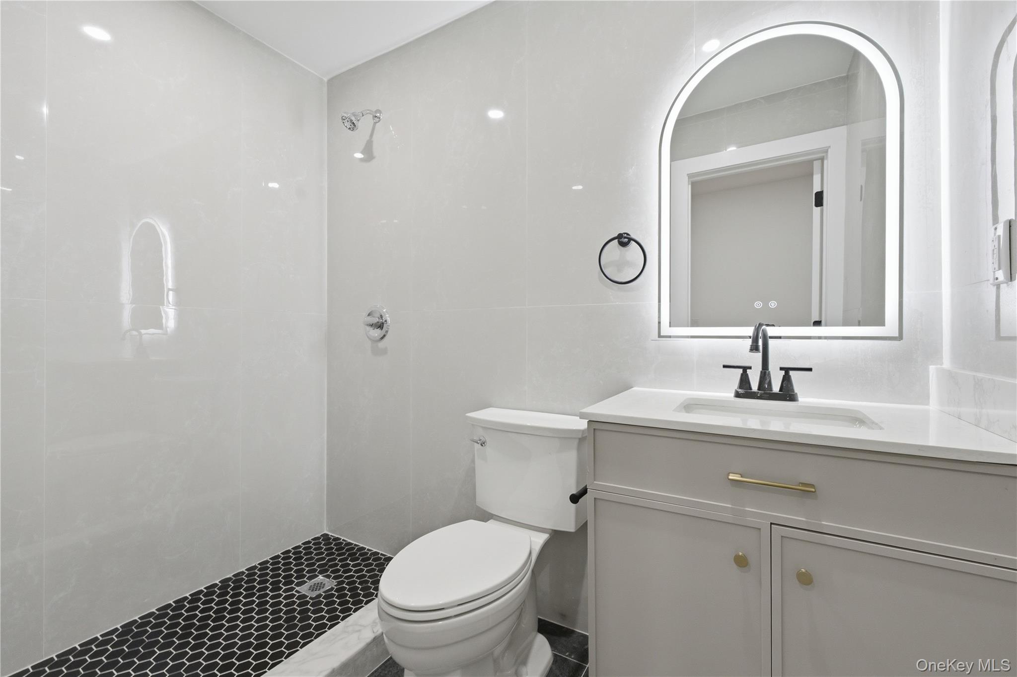 182 Friends Lane – For Sale photo 43