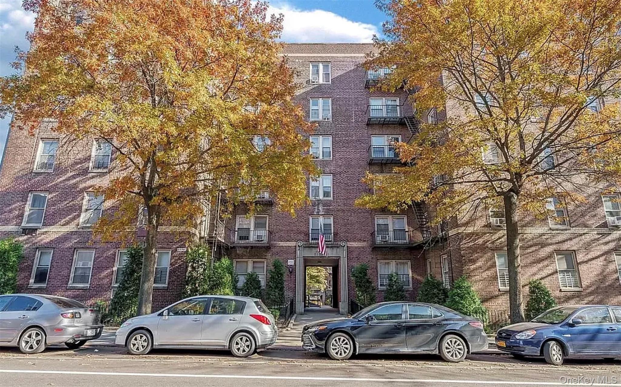 4310 48th Avenue, Unit 4M