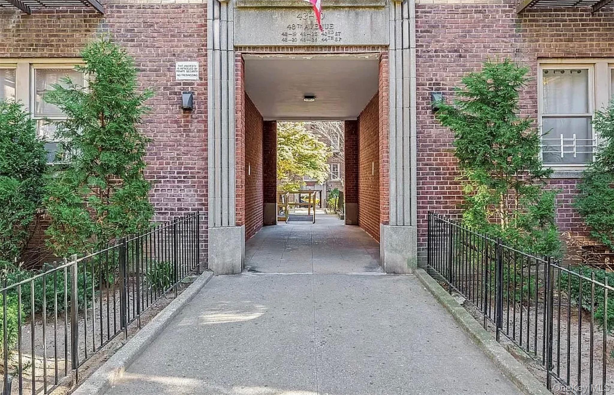 4310 48th Avenue, Unit 4M photo 3