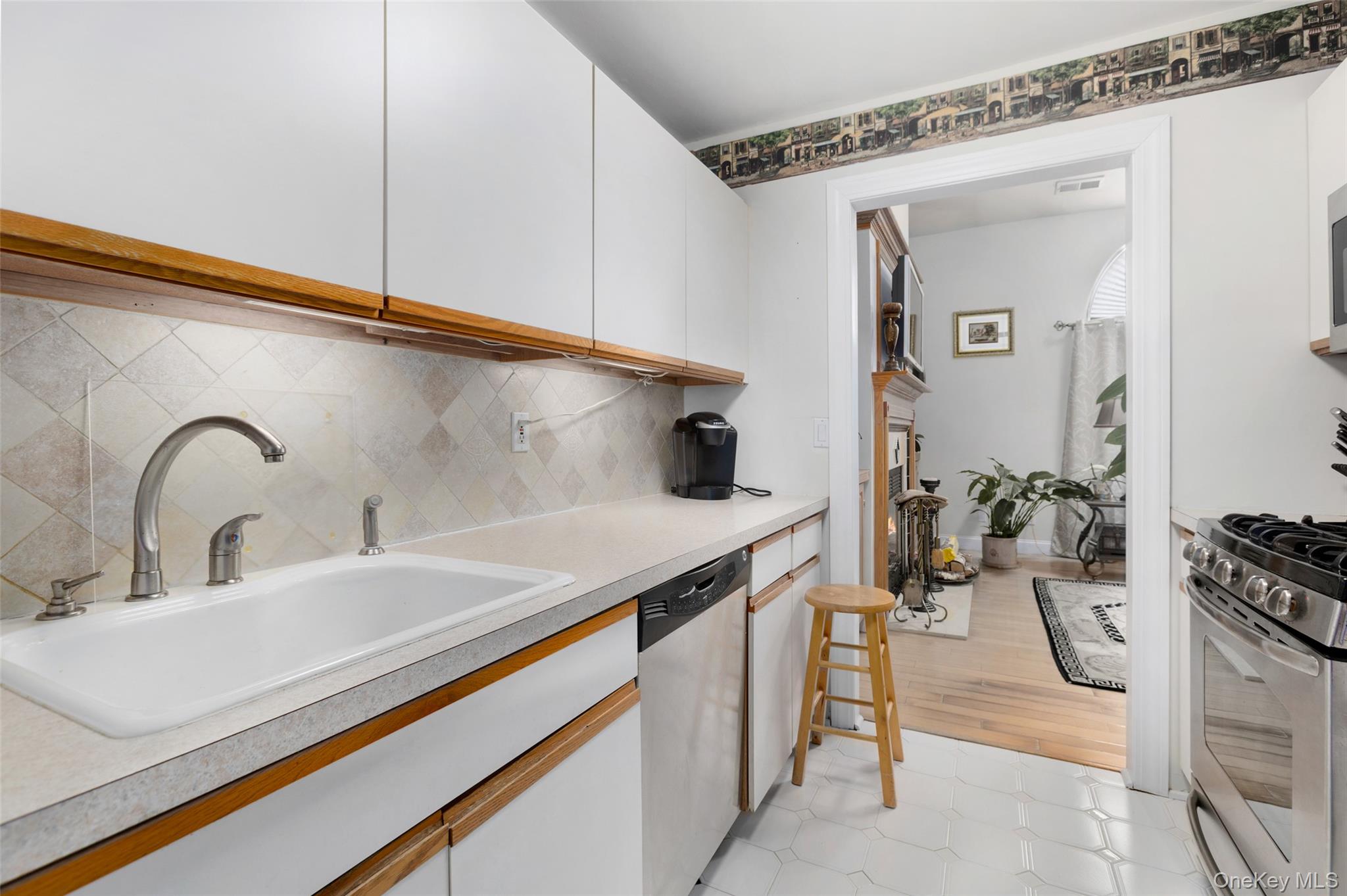 24 Leisure Way – For Sale photo 22