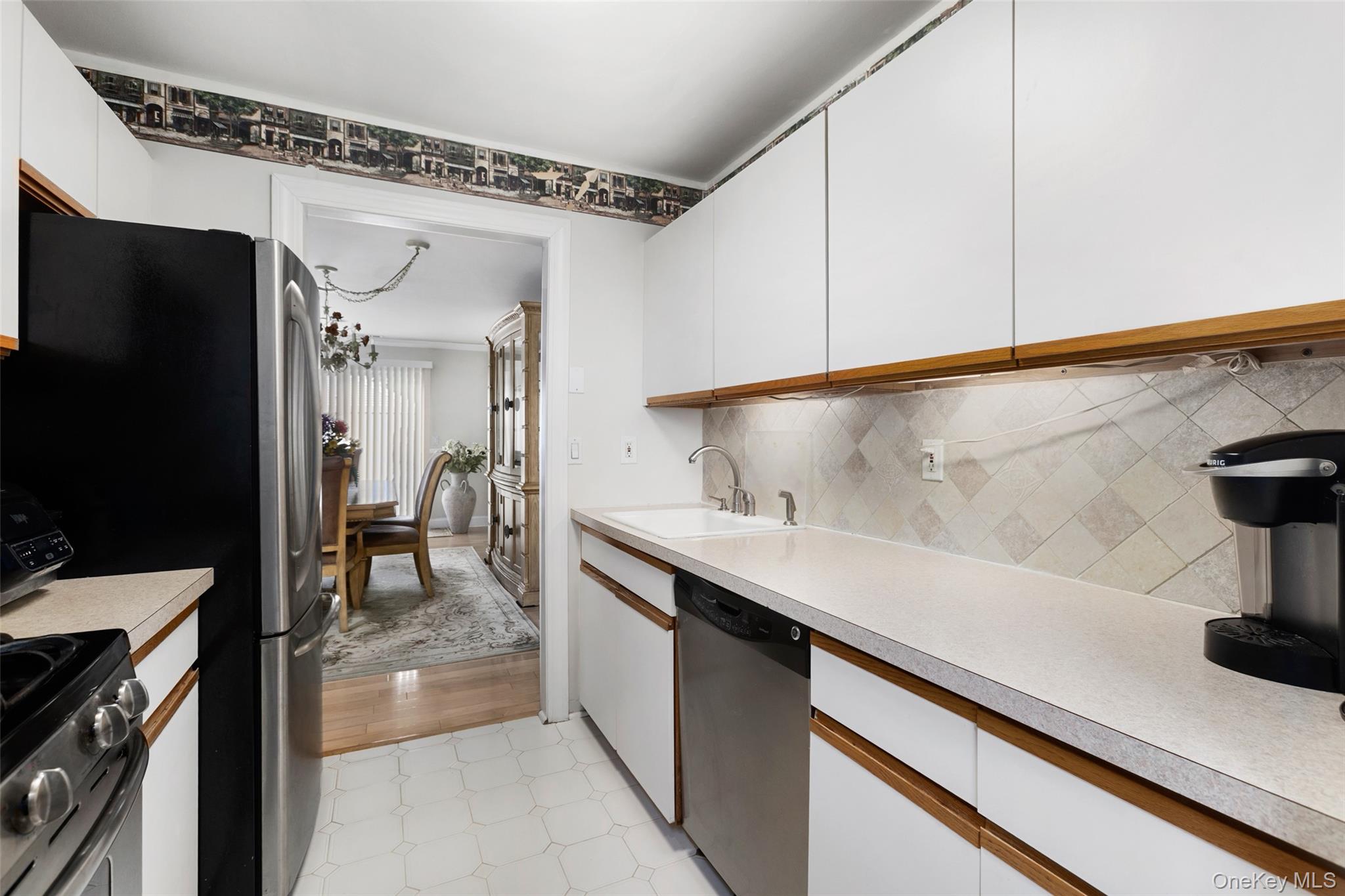 24 Leisure Way – For Sale photo 27