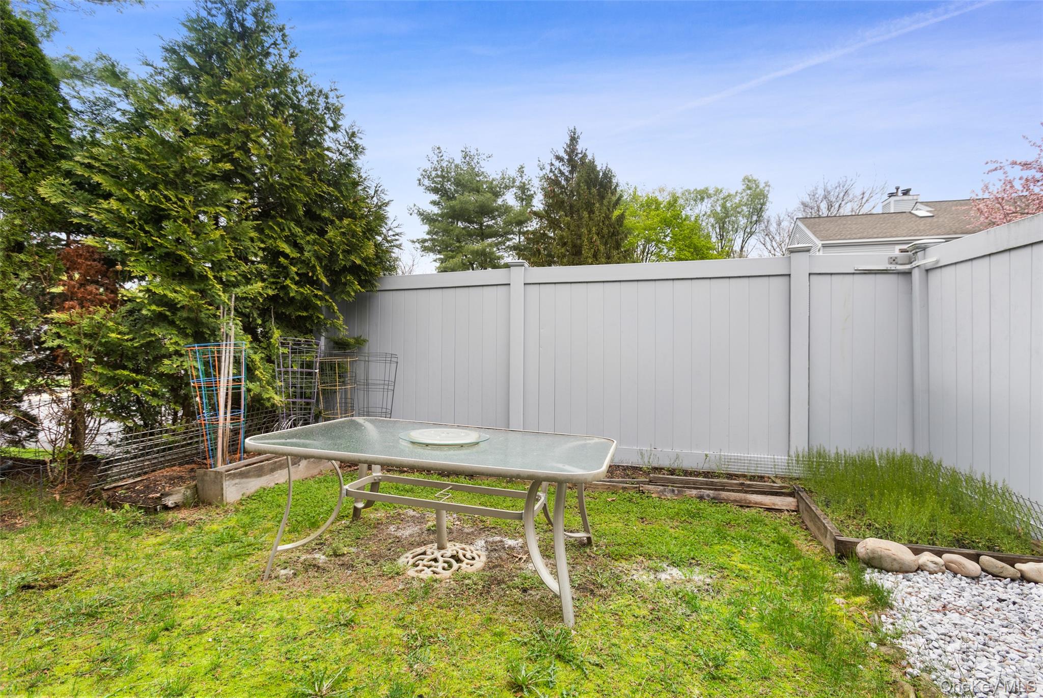 24 Leisure Way – For Sale photo 43