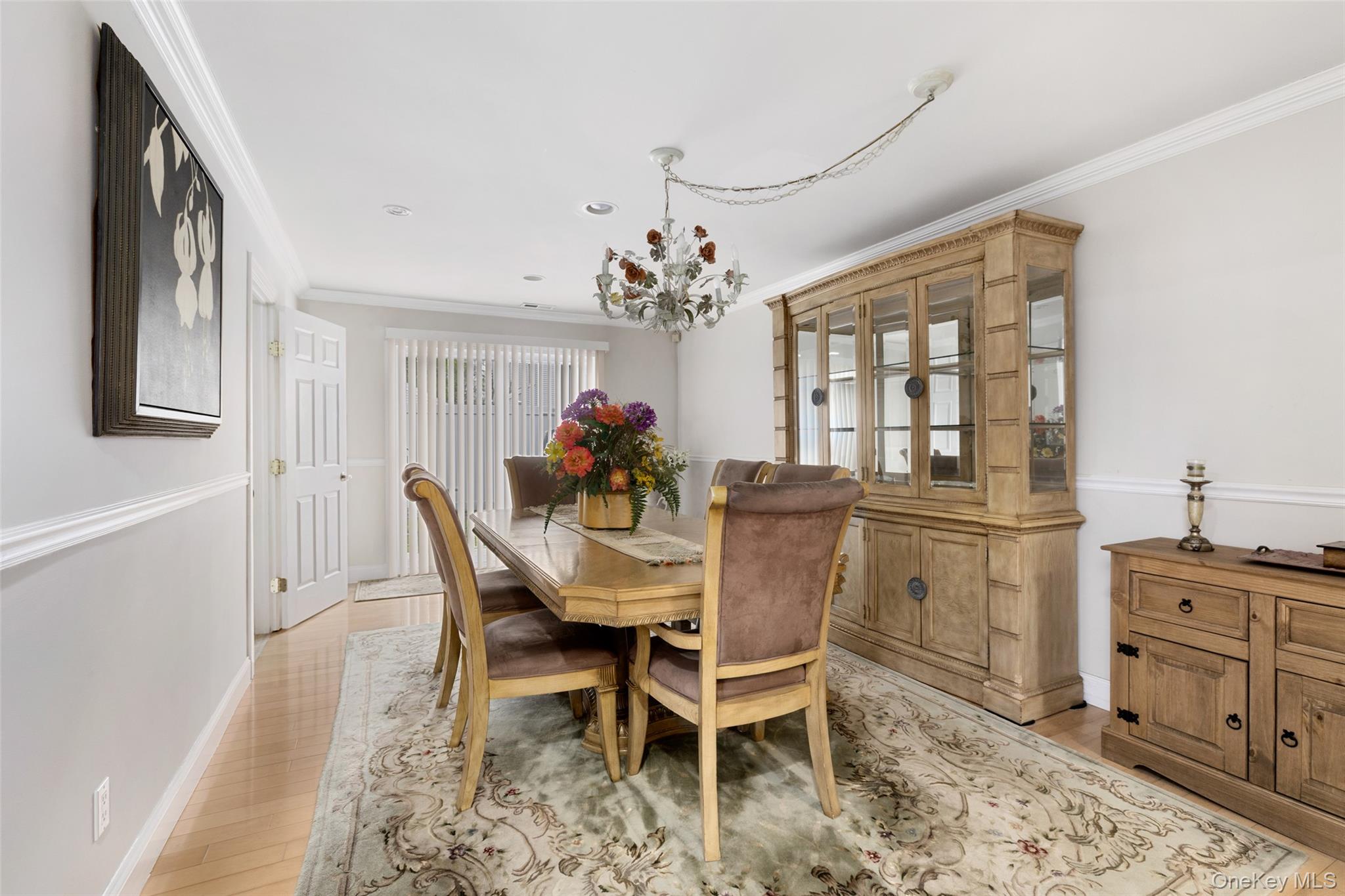 24 Leisure Way – For Sale photo 2