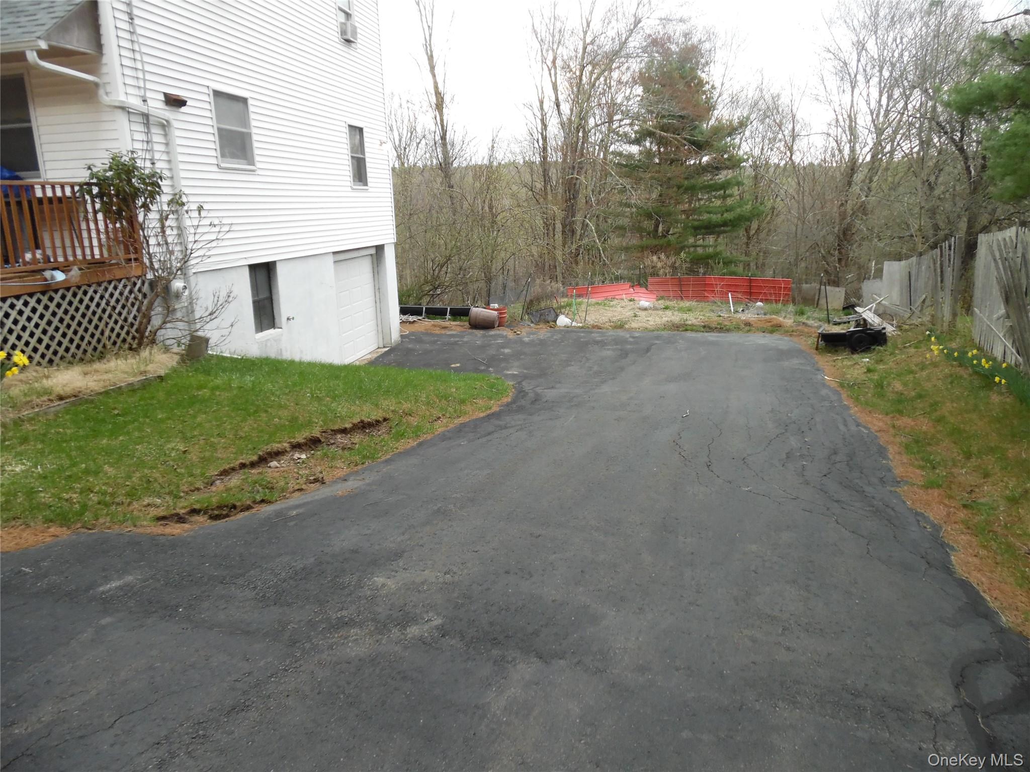 176 Post Hill Road – For Sale photo 4