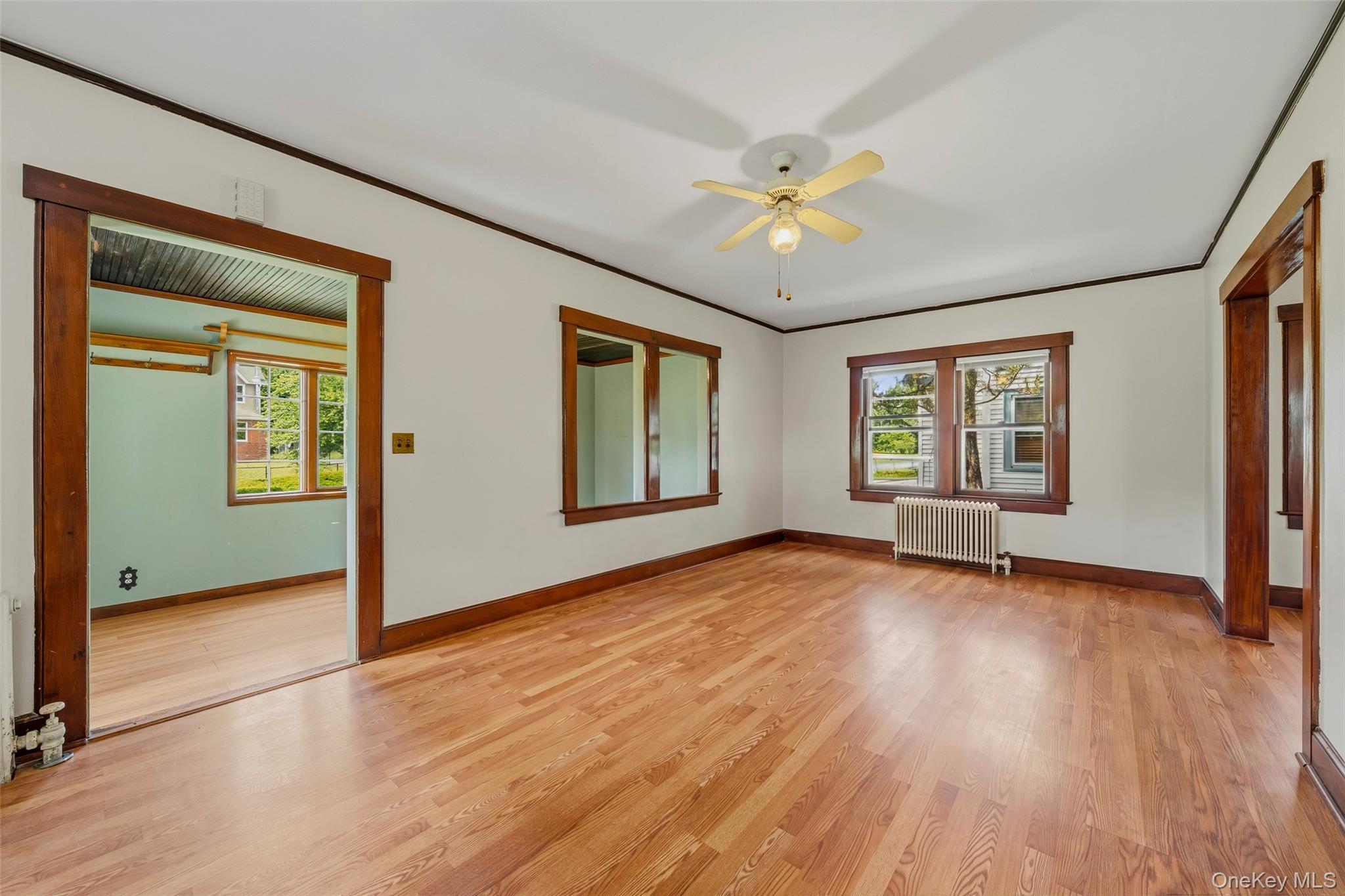 24 Lincoln Street – For Sale