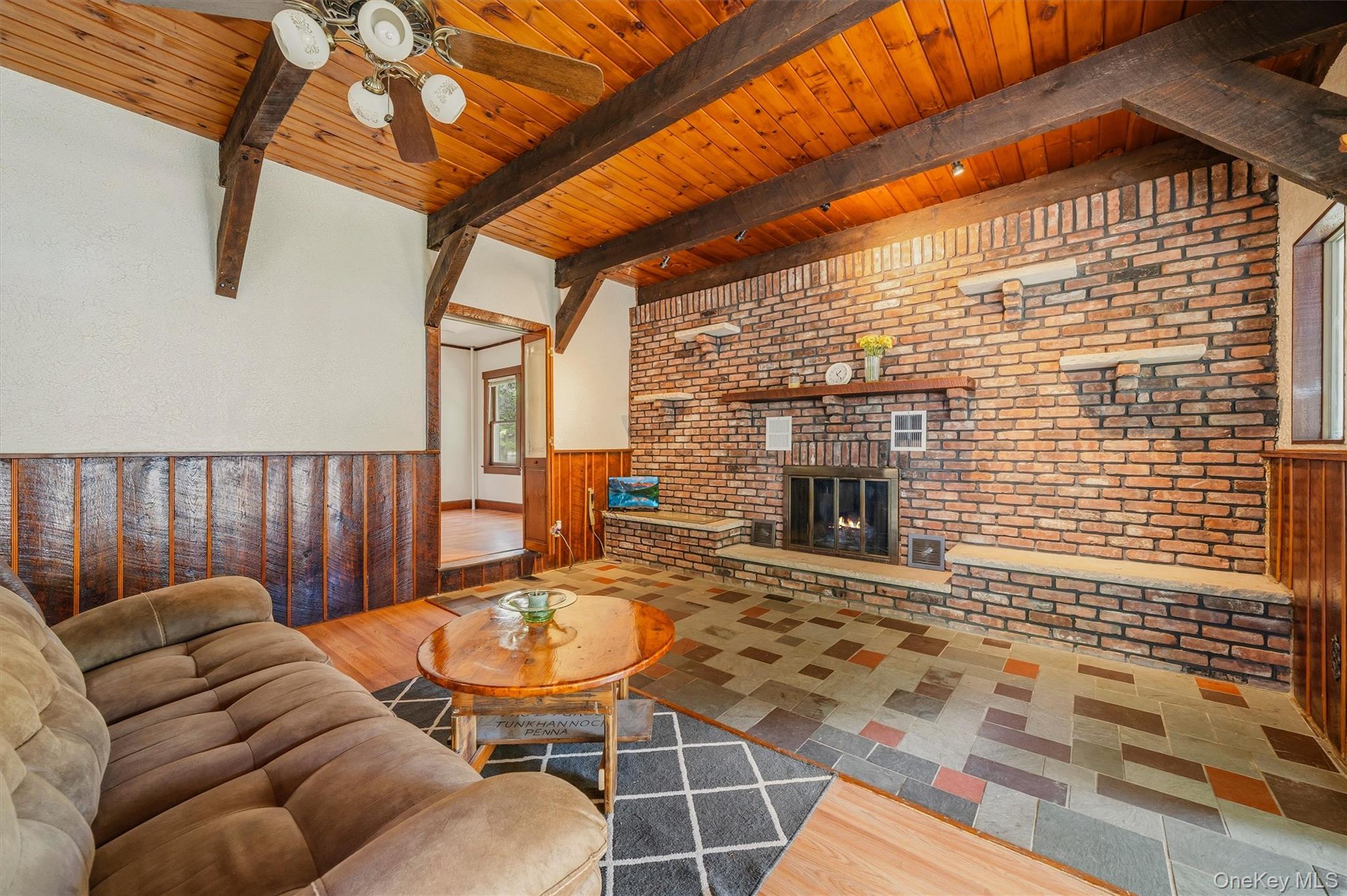 24 Lincoln Street – For Sale photo 23