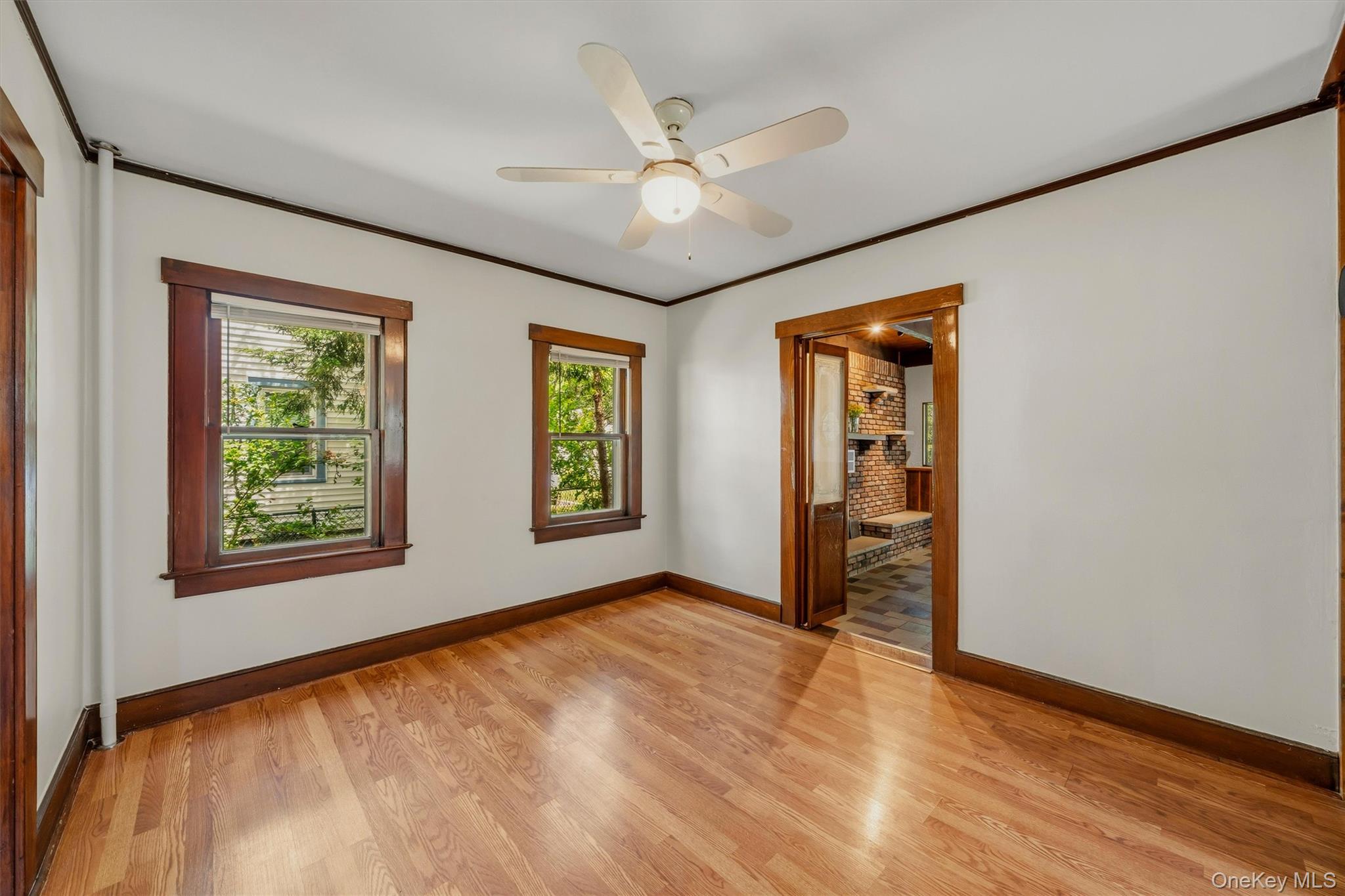 24 Lincoln Street – For Sale photo 2
