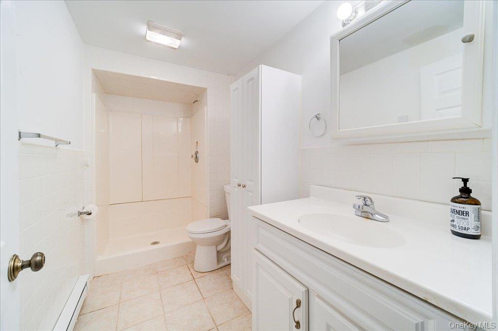 8 Lake Shore Drive W – For Sale photo 32