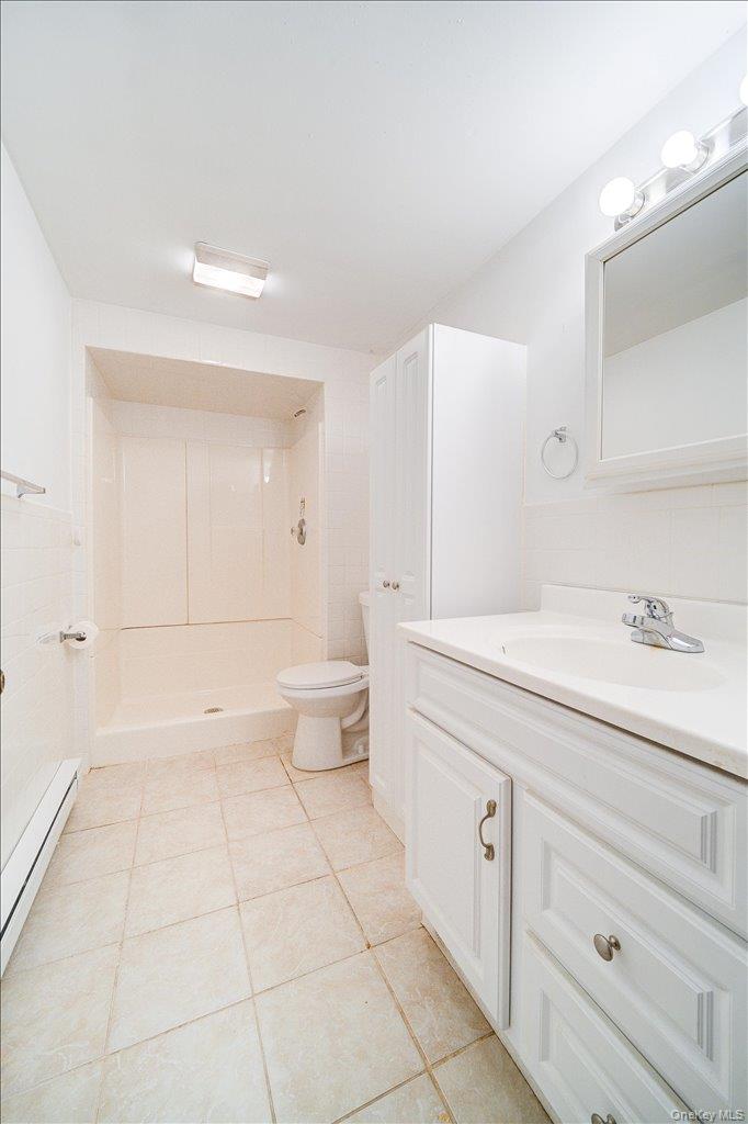 8 Lake Shore Drive W – For Sale photo 33