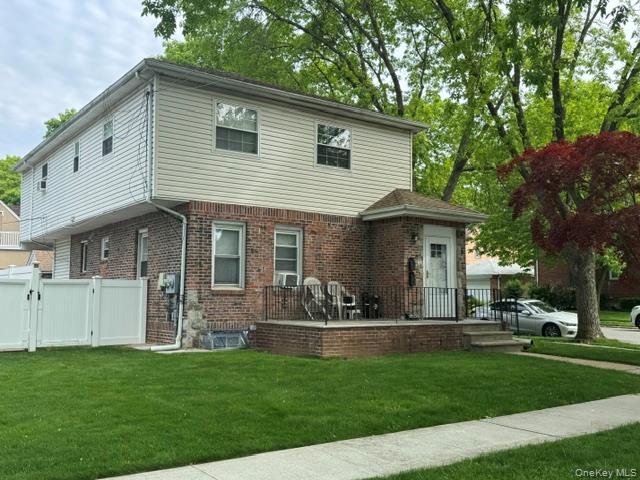 242-19 83rd Ave – For Sale