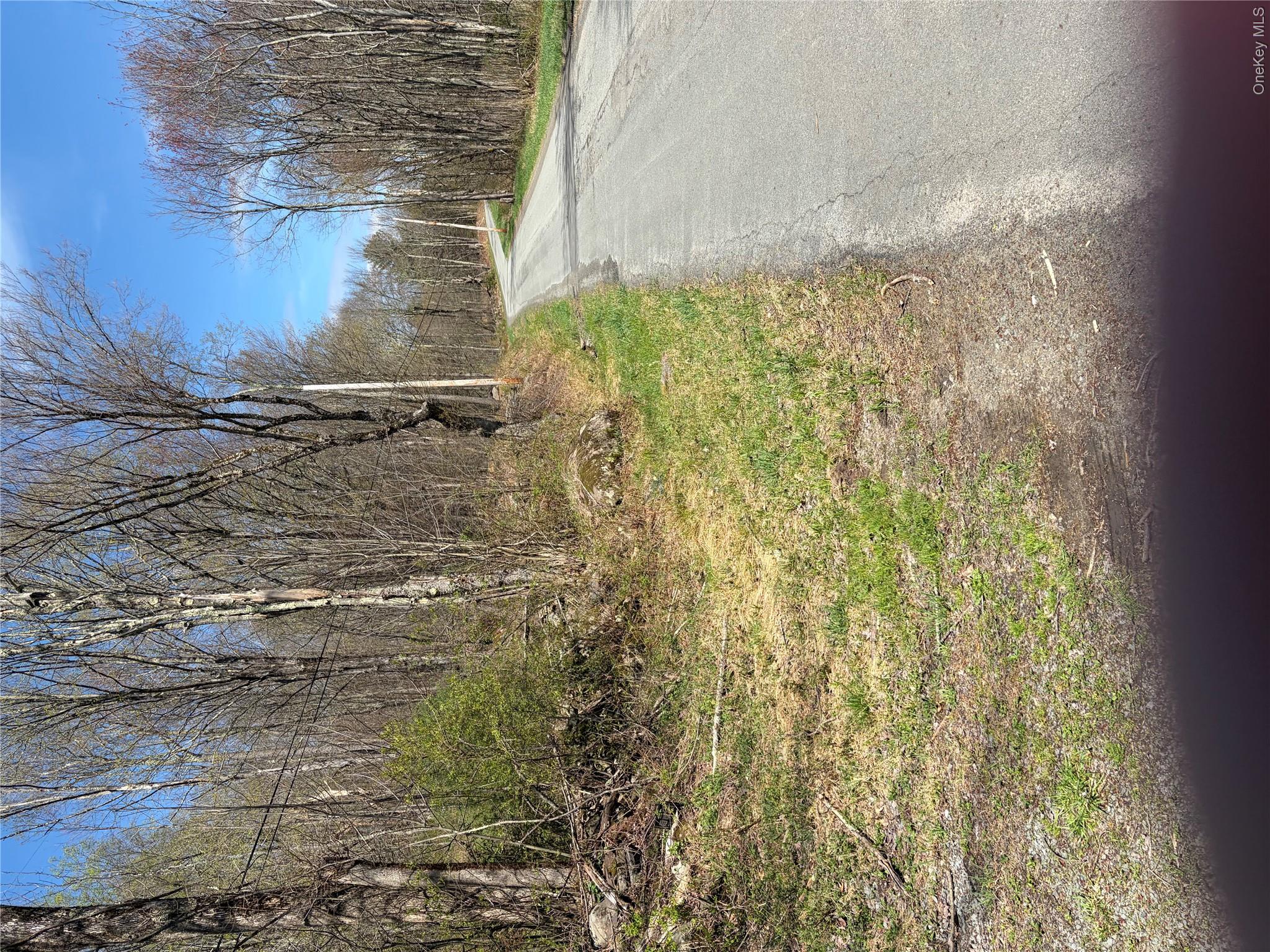 209 Stream Hollow – For Sale