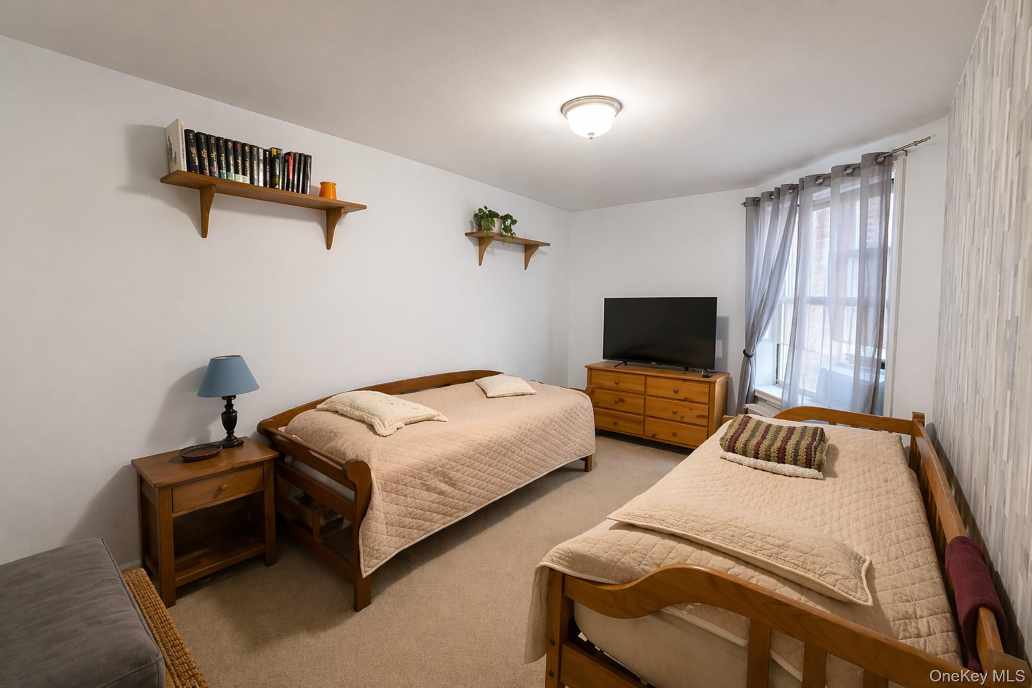 8325 98th Street, Unit 5P photo 6