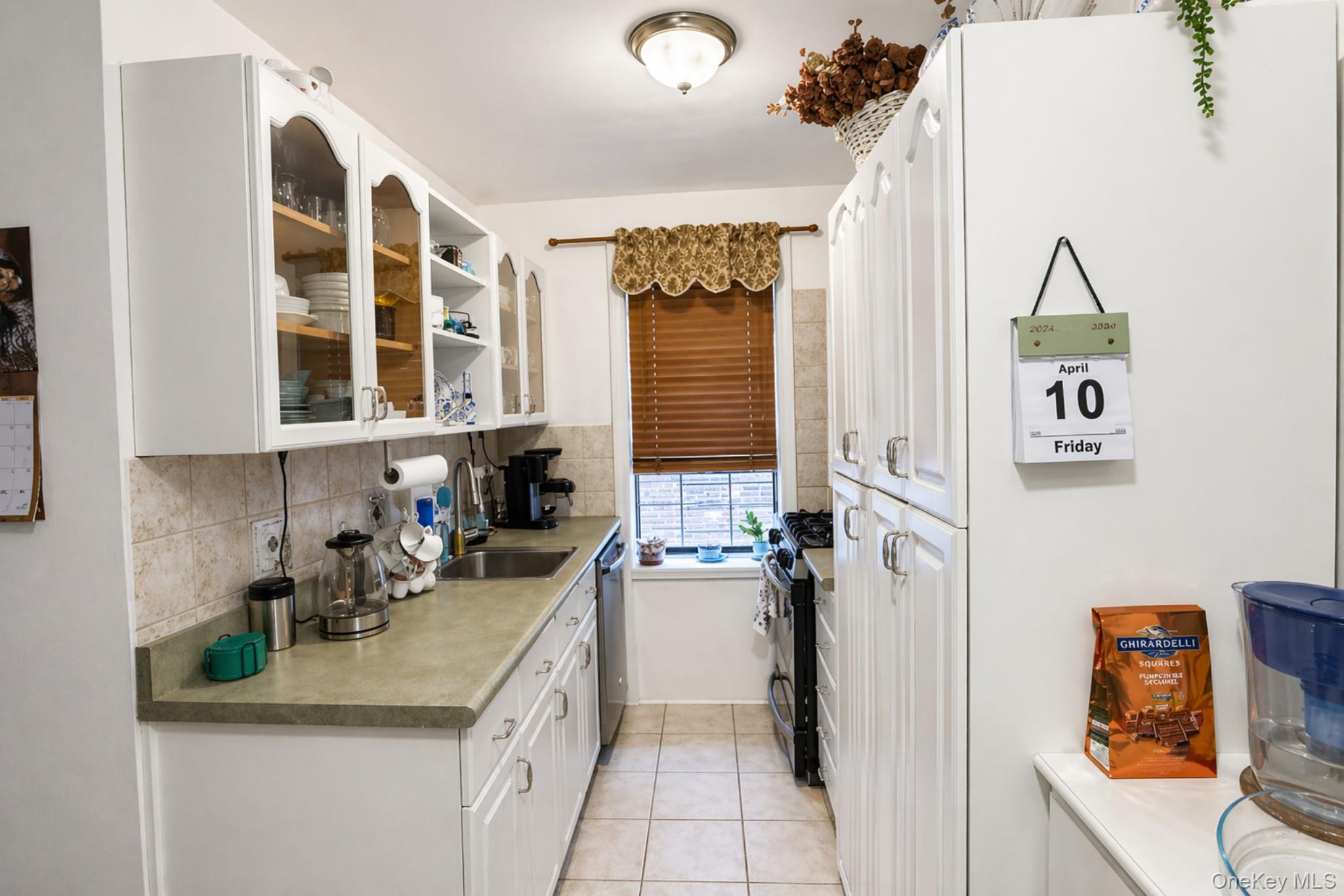 8325 98th Street, Unit 5P photo 8