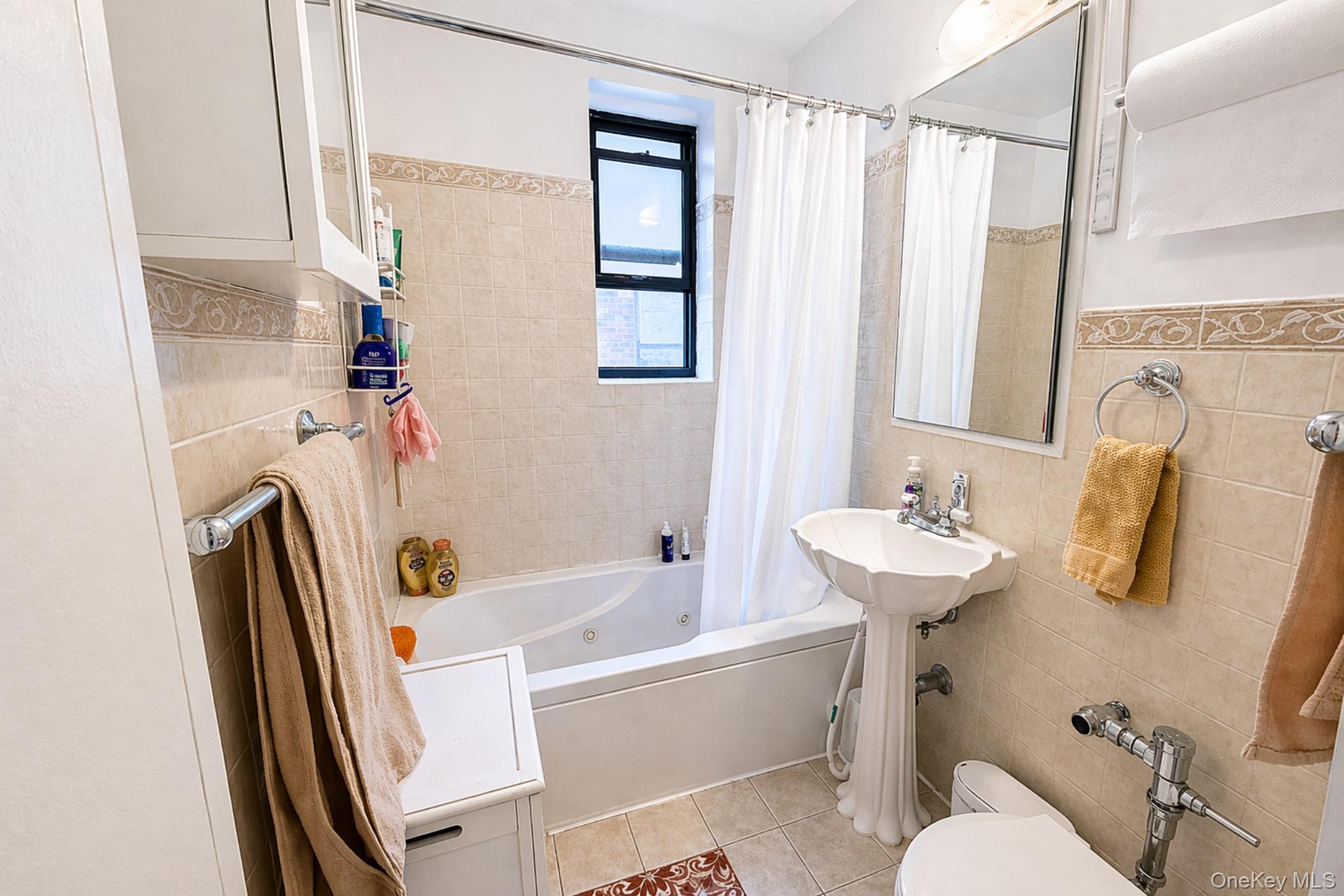 8325 98th Street, Unit 5P photo 10