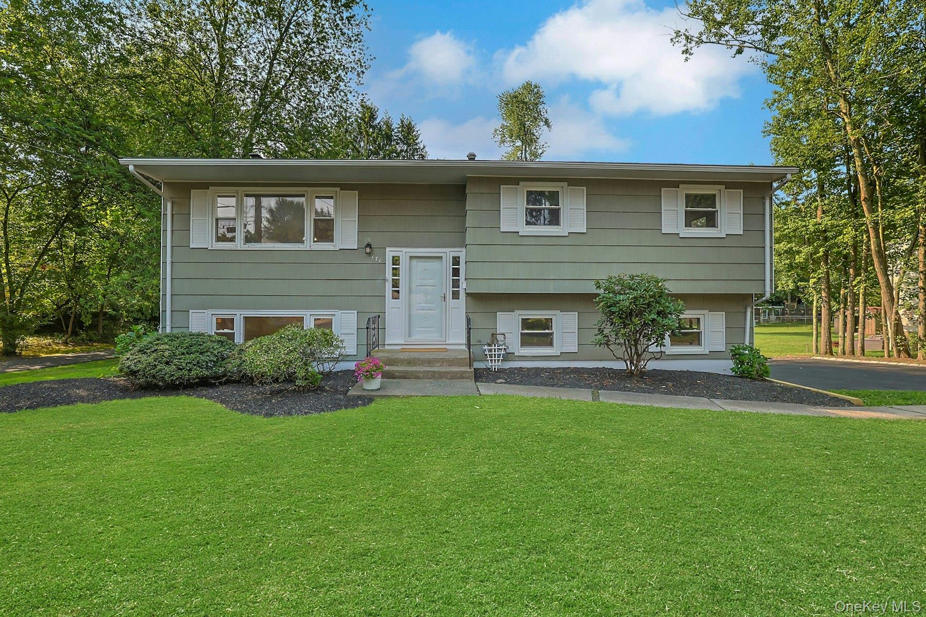 171 Austin Avenue – For Sale
