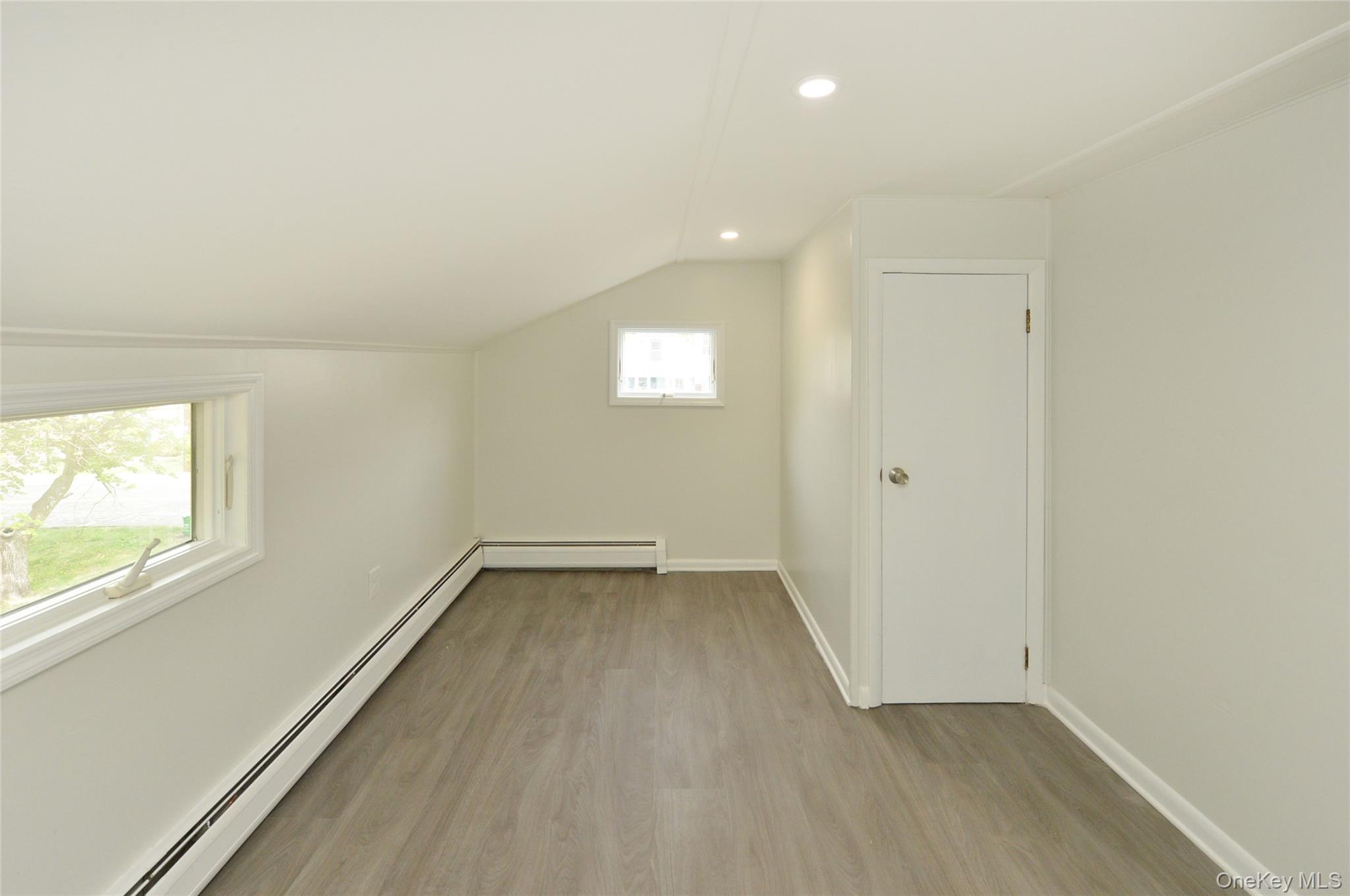7 Pioneer Avenue – For Sale photo 18
