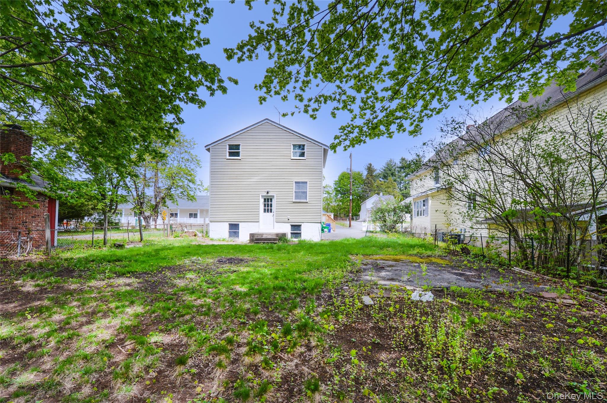 7 Pioneer Avenue – For Sale photo 5