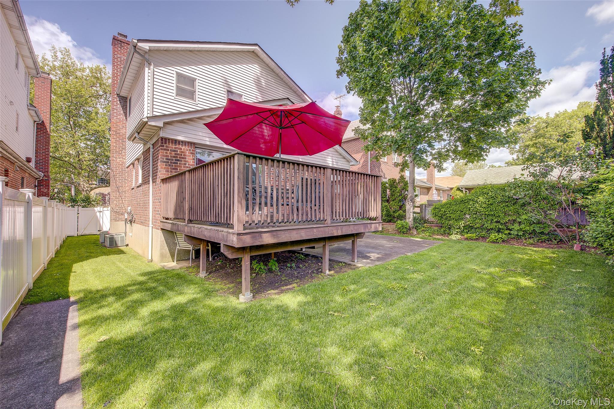 69-29 166th Street – For Sale photo 4