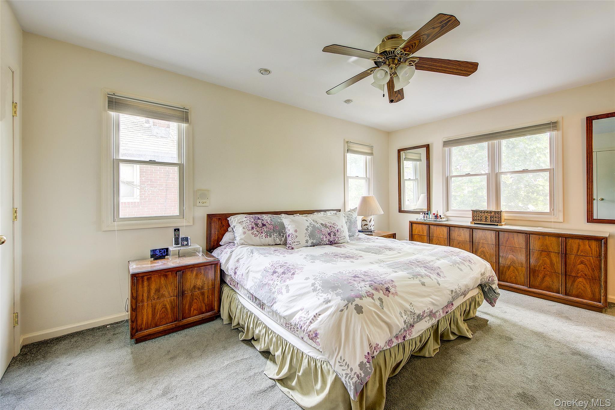 69-29 166th Street – For Sale photo 27