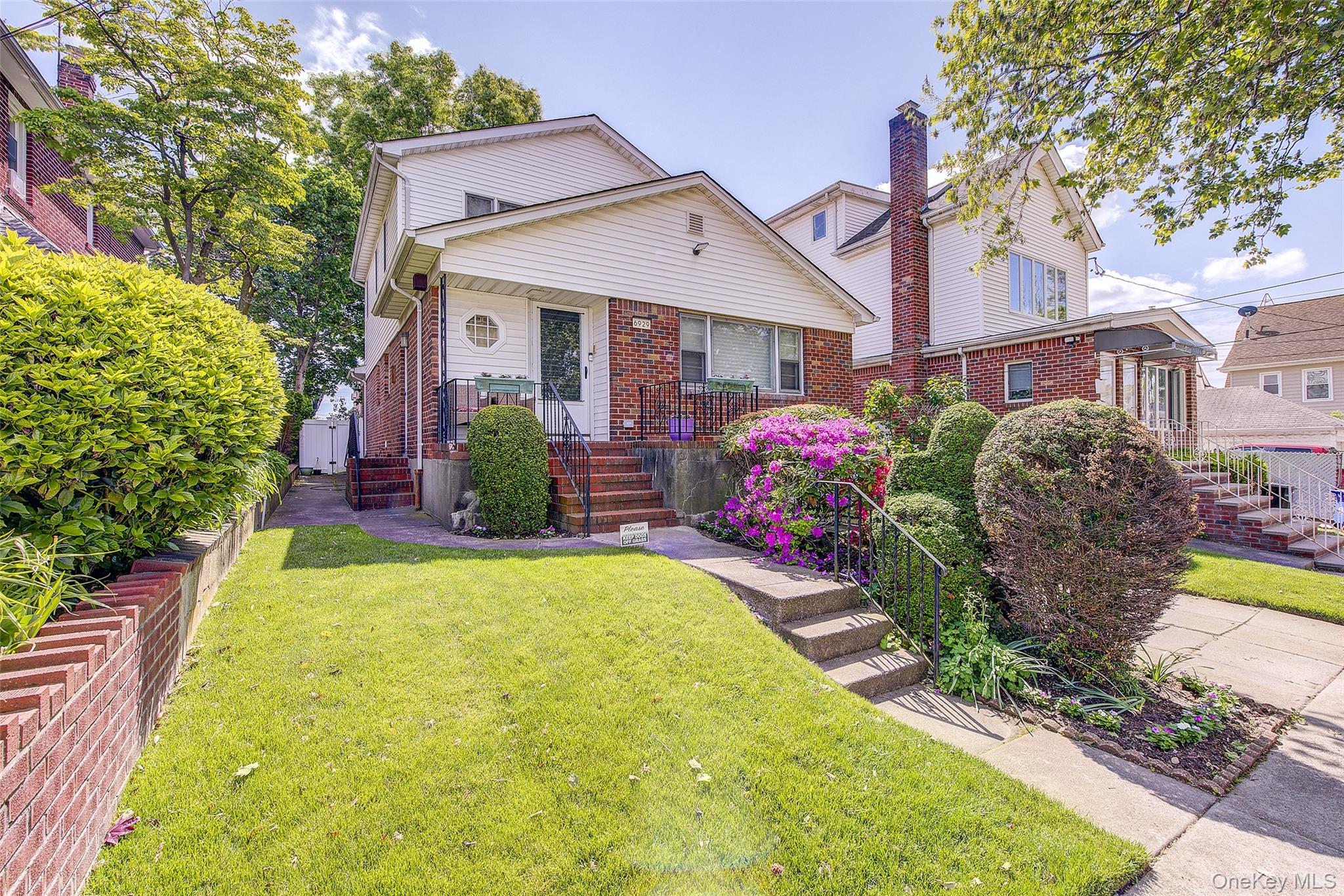 69-29 166th Street – For Sale