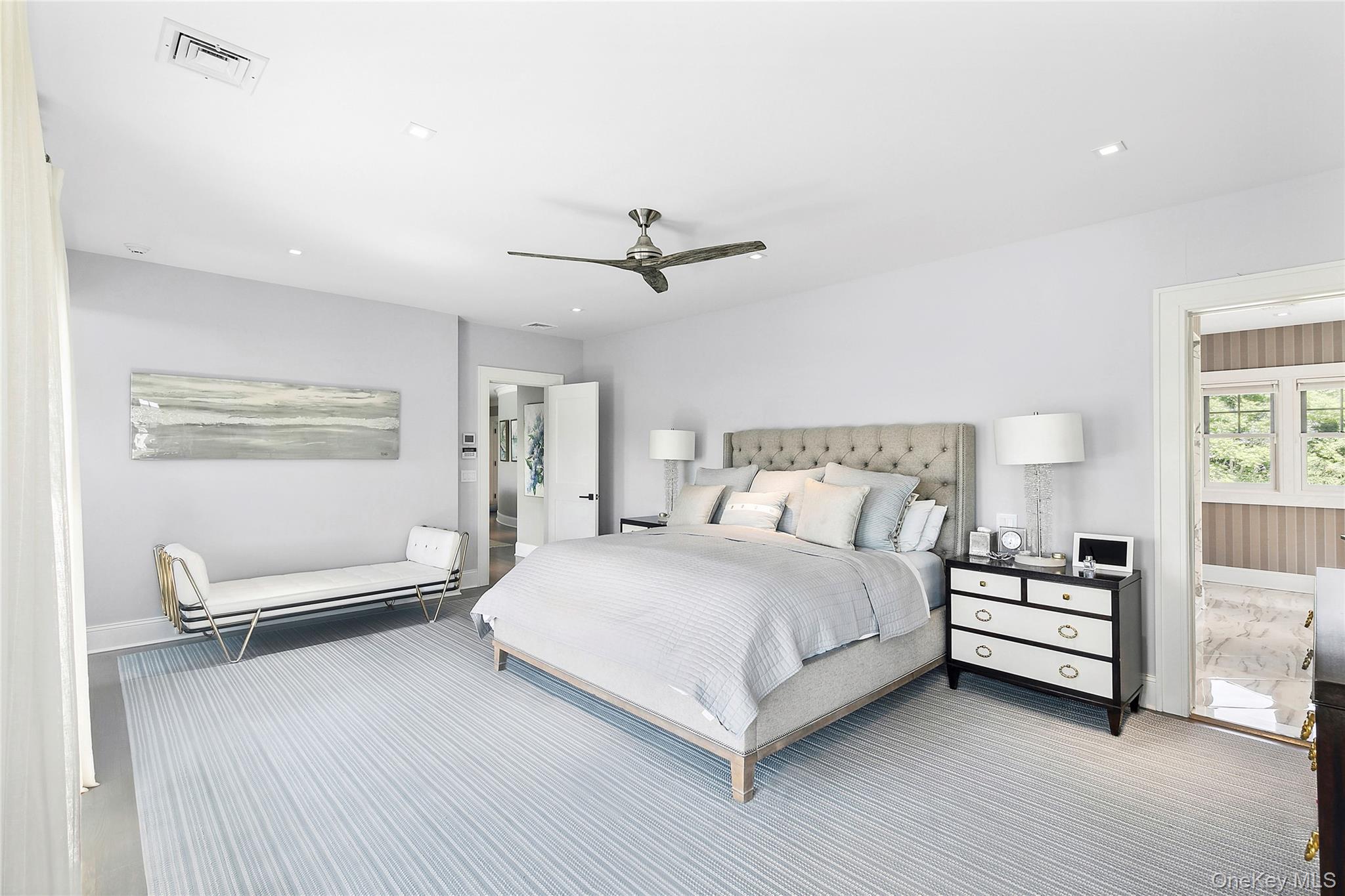 61 A South Bay Avenue – For Rent photo 22