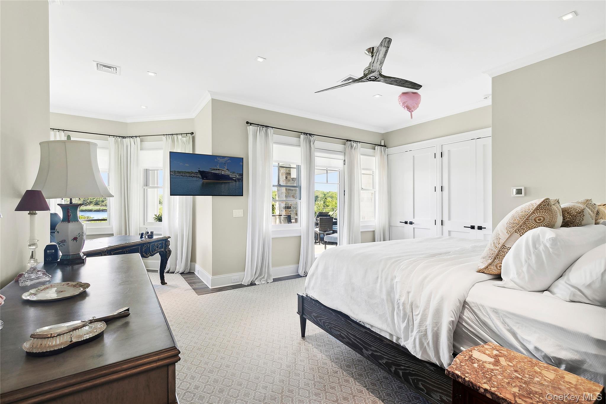 61 A South Bay Avenue – For Rent photo 20