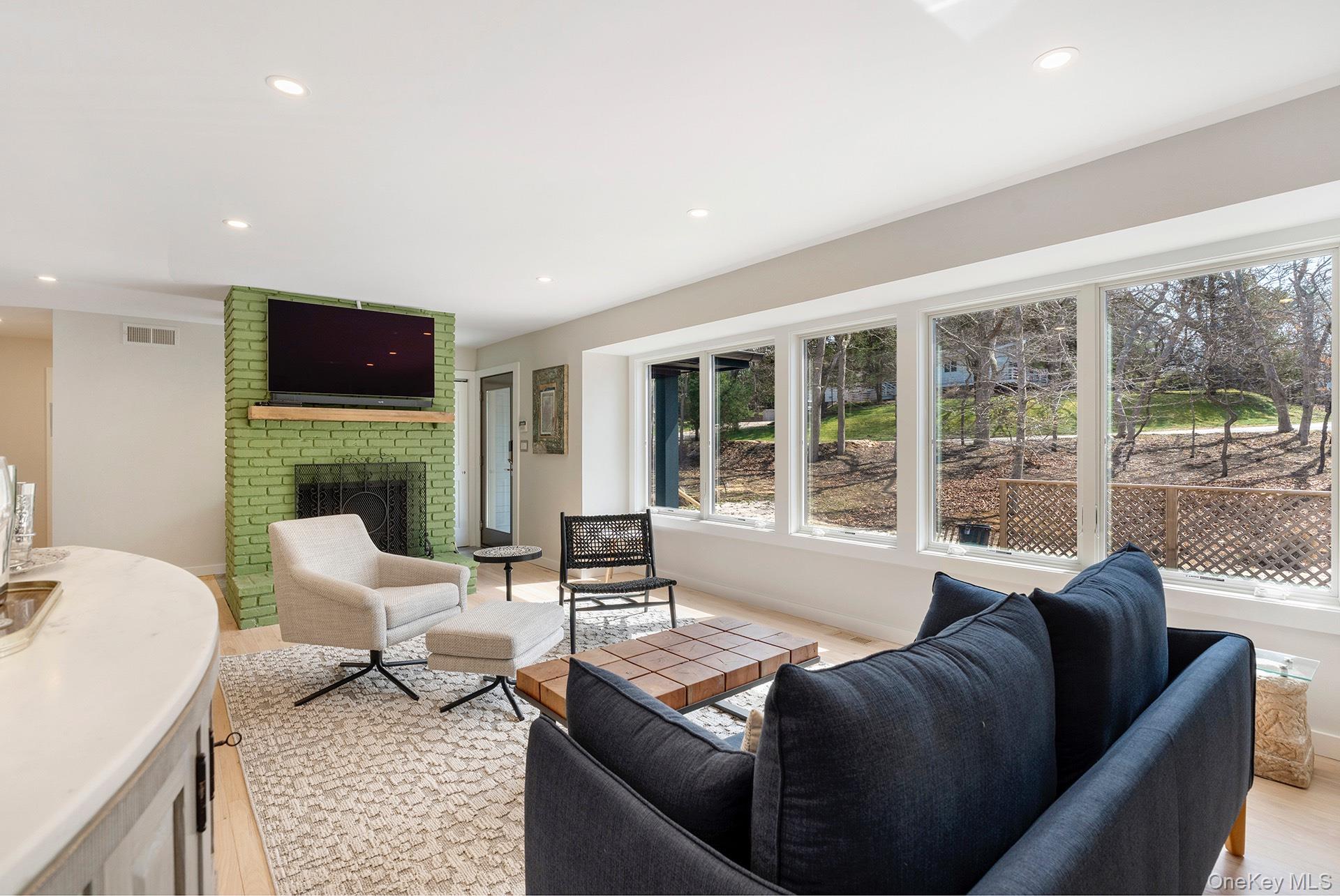 123 Windward – For Rent photo 8
