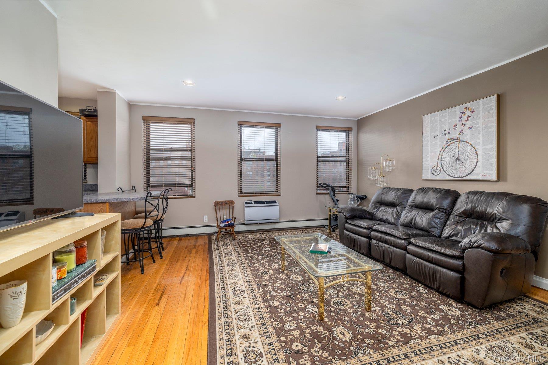 1 Jefferson Avenue, Unit H8 photo 2