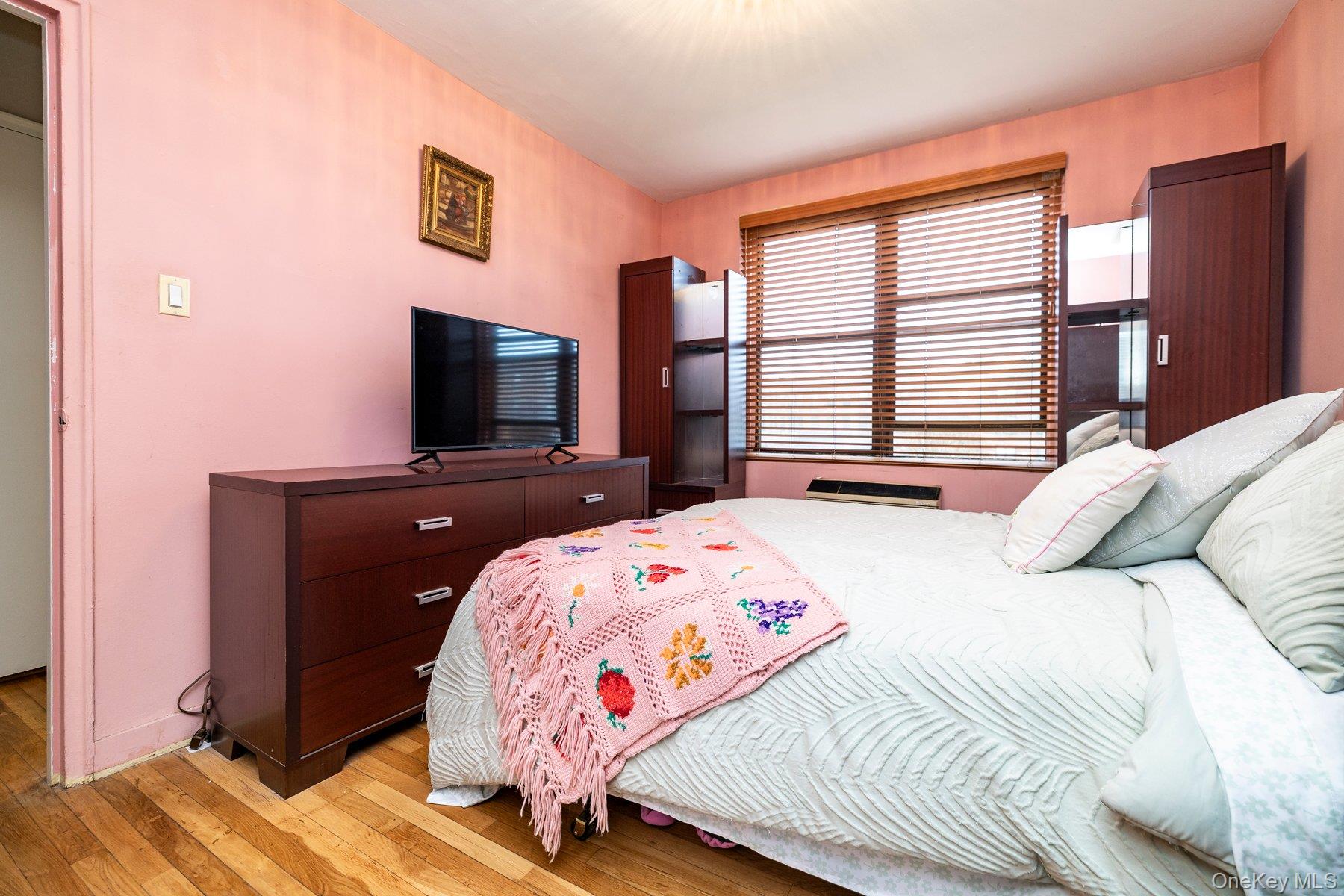 1 Jefferson Avenue, Unit H8 photo 8