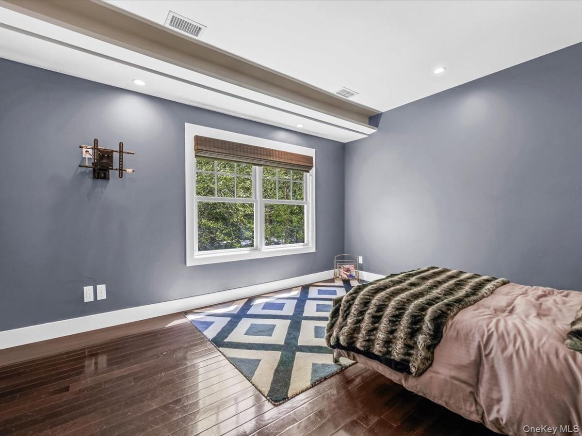 16 THE LOCH – For Sale photo 32