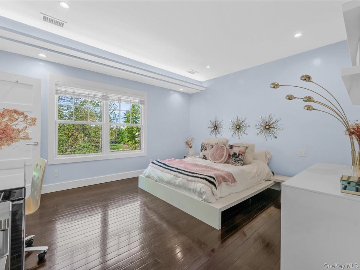 16 THE LOCH – For Sale photo 34
