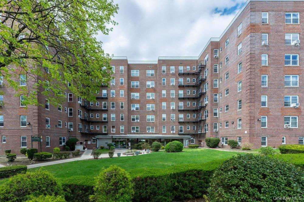 84-50 169th Street, Unit 611