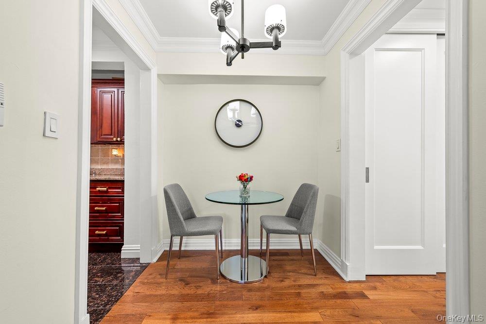 84-50 169th Street, Unit 611 photo 5