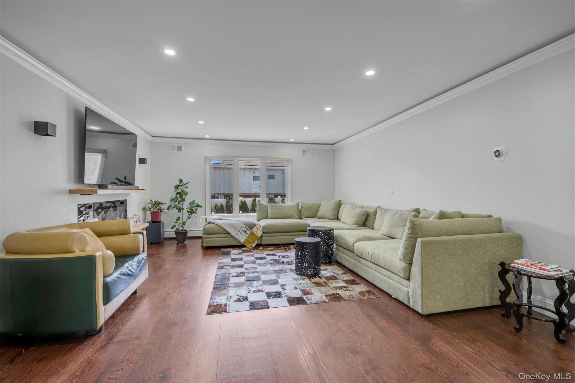 700 Sherwood Street – For Sale photo 6