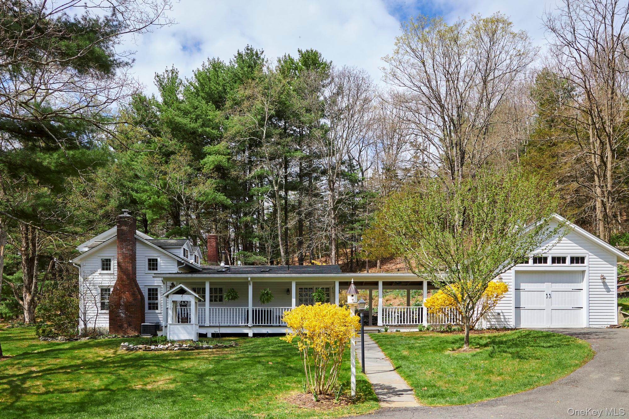 457 Round Lake Road – For Sale photo 6