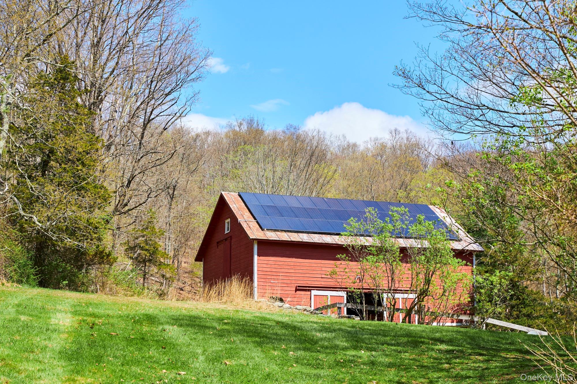 457 Round Lake Road – For Sale photo 11