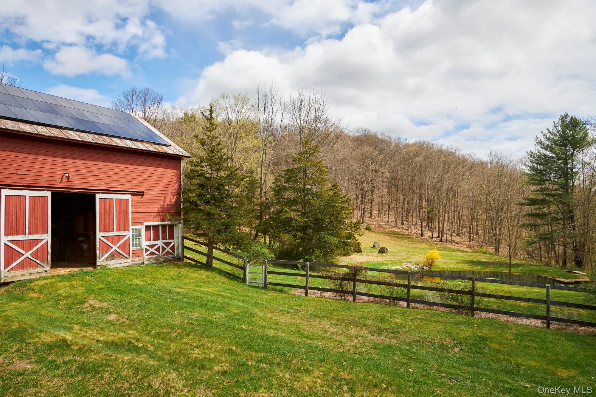 457 Round Lake Road – For Sale photo 15