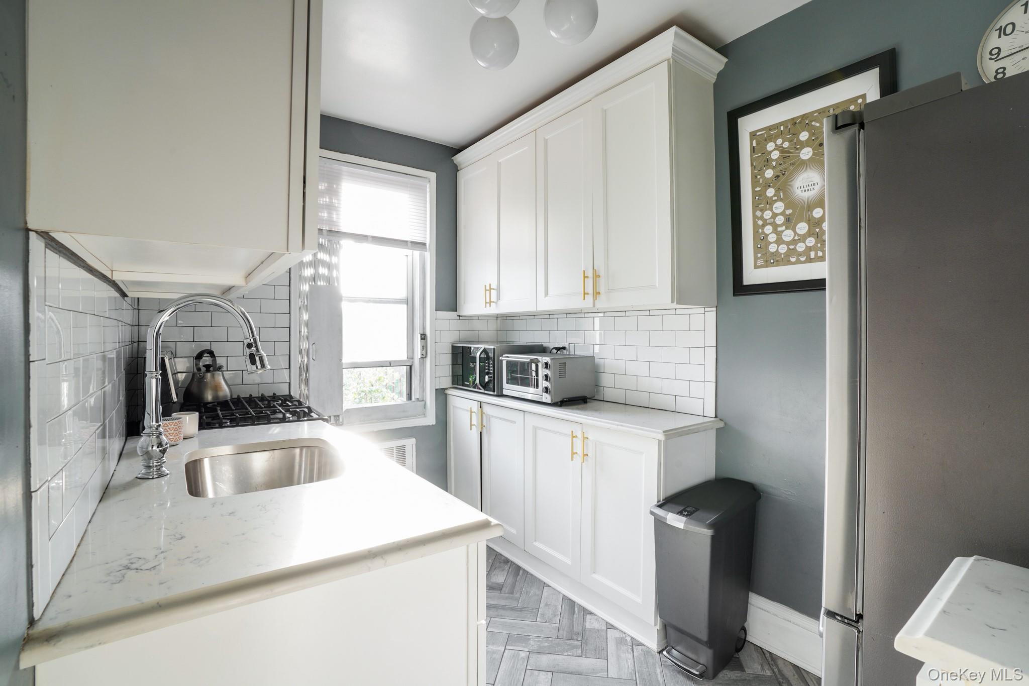 3310 Avenue H, Unit 5D photo 6