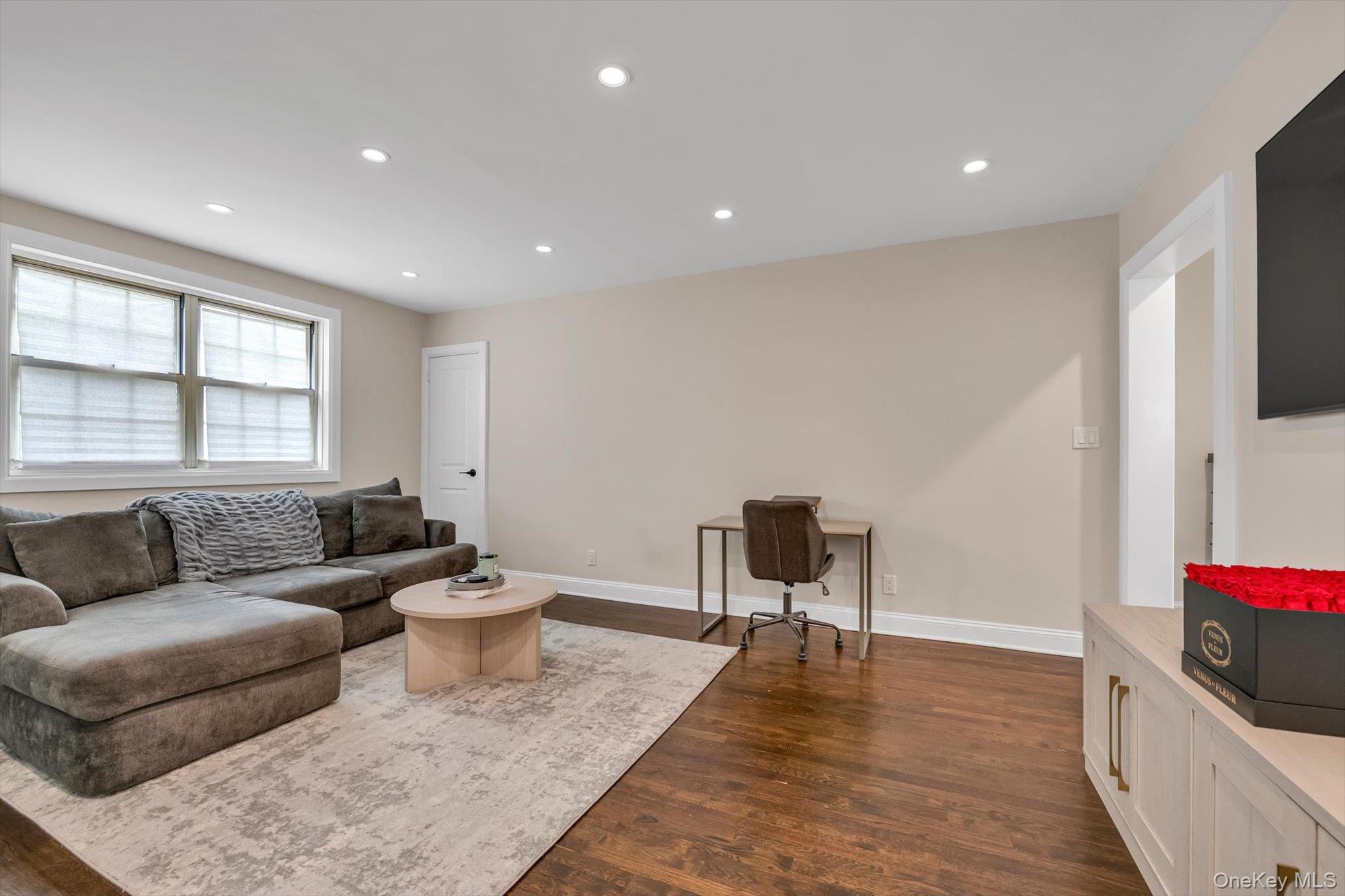 6939 213th Street, Unit 218 photo 7