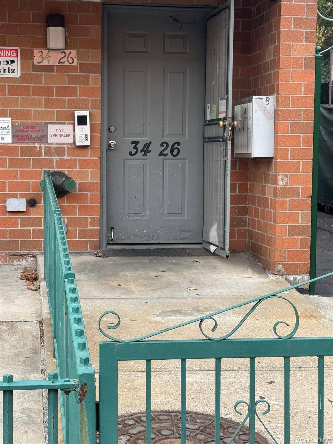 34-26 10th Street – For Sale photo 5
