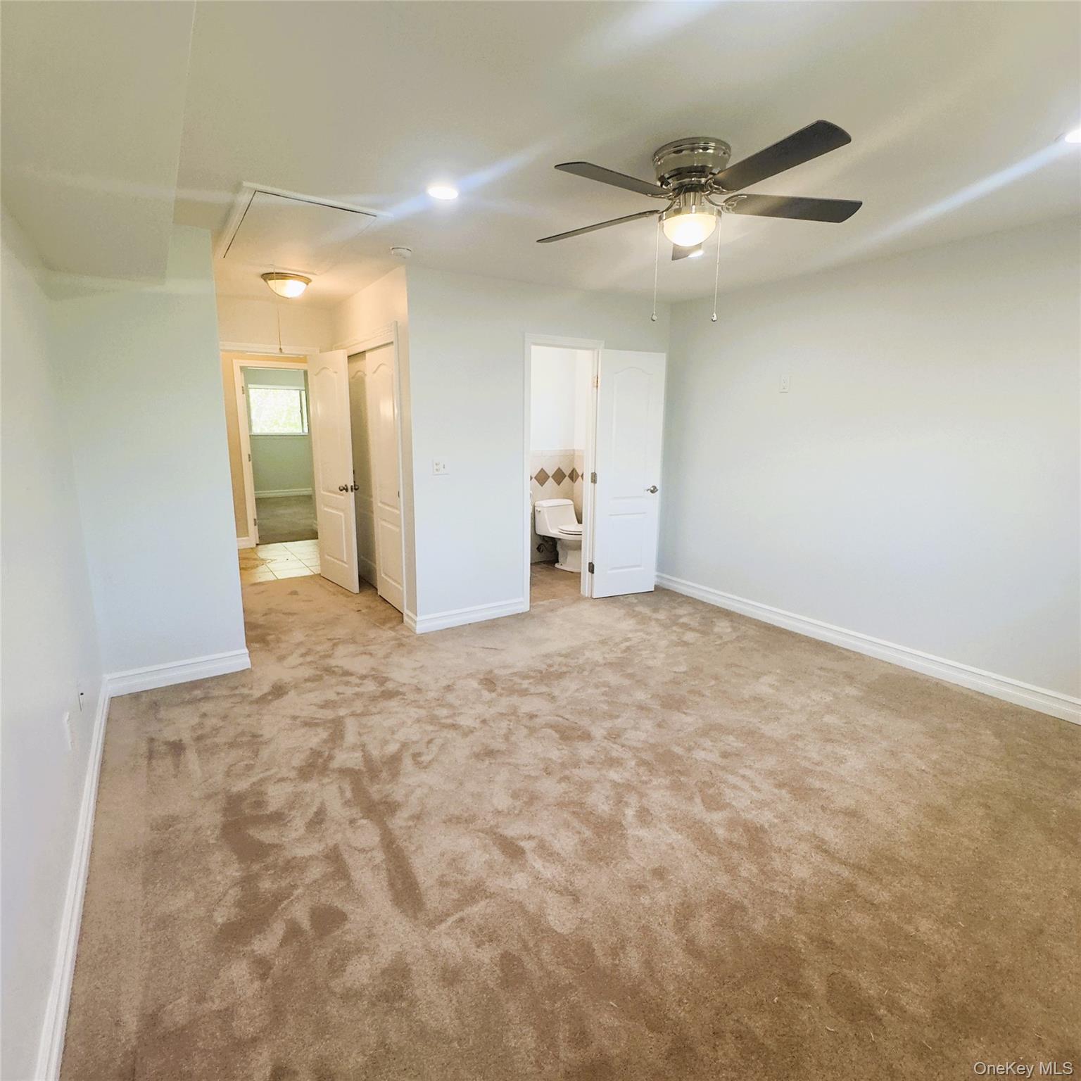 26 Cooper Drive, Unit 603 photo 9